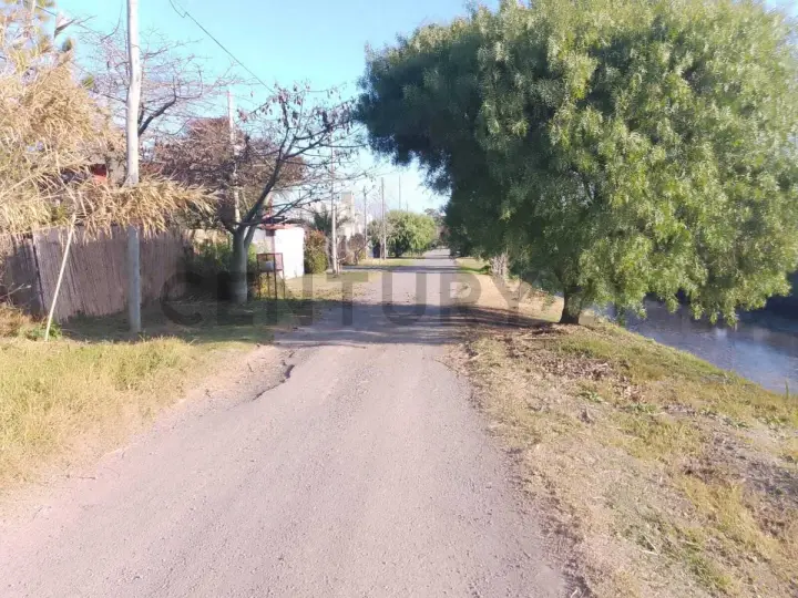 Lote de 467 m² en Manuel B Gonnet, foto 1
