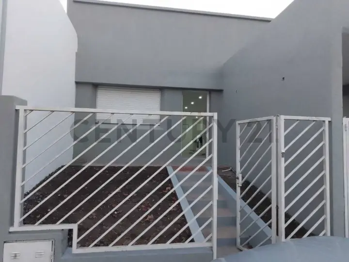 Casa de 2 dormitorios en Tolosa, foto 1
