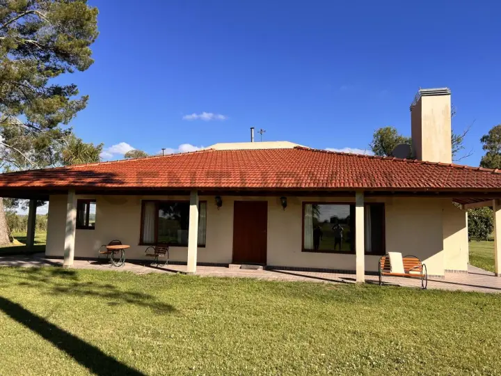 Campo de 614,6 ha en Saladillo, foto 1