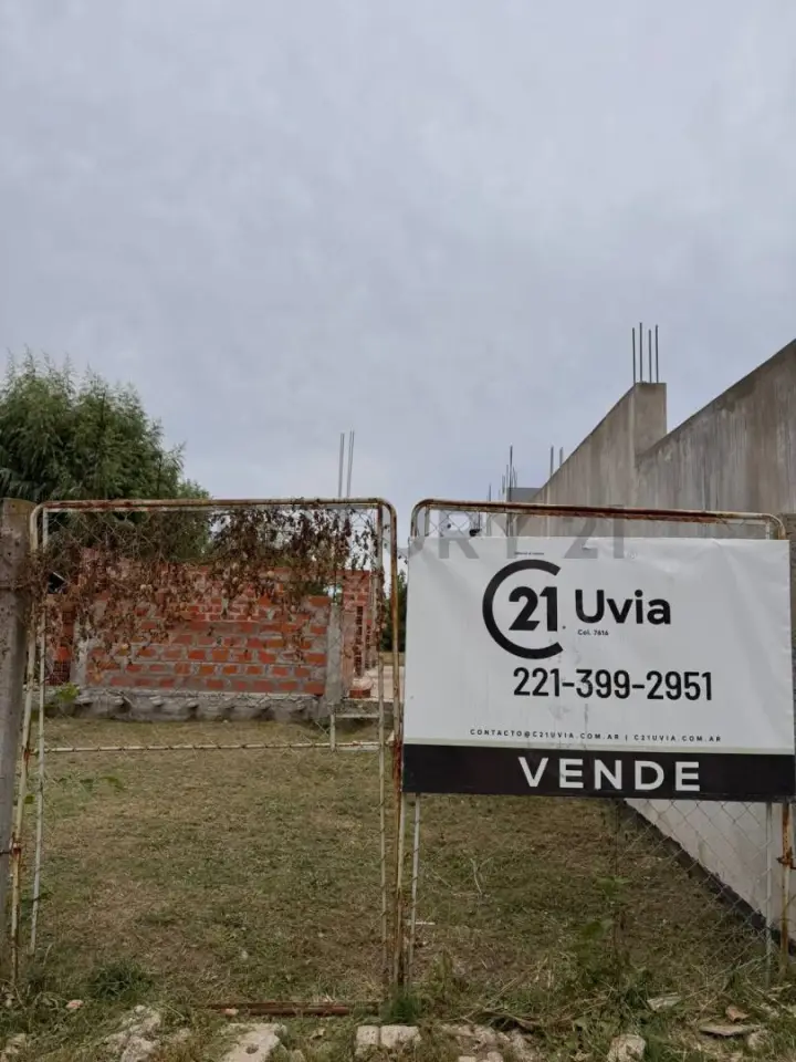 Lote de 300 m² en Eduardo Arana, foto 1