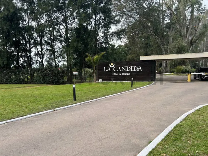 Casa de 3 dormitorios en El Peligro, foto 1