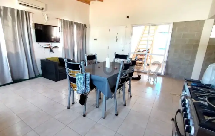Casa de 2 dormitorios en Altos de San Lorenzo, foto 1