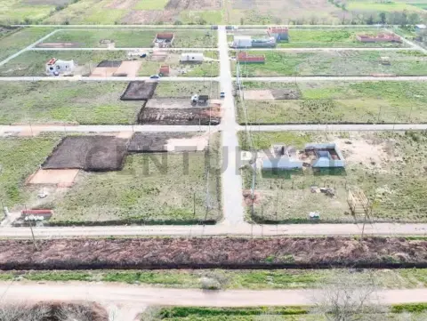Lote de 288 m² en Los Hornos