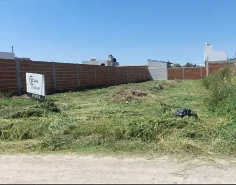 Lote de 328 m² en La Plata