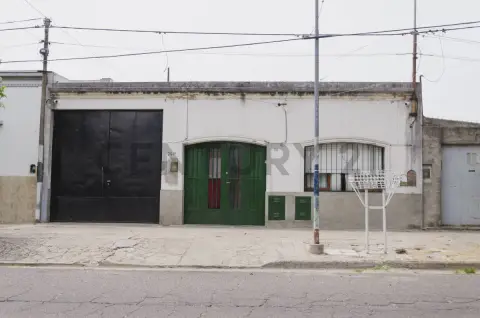 Casa de 4 dormitorios en La Plata