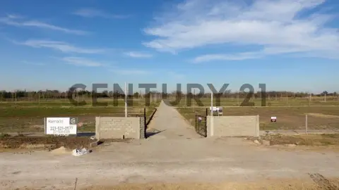 Lote de 299 m² en Los Hornos