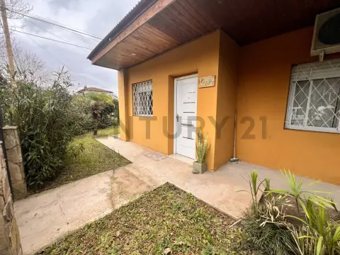 Casa de 2 dormitorios en Villa Elisa