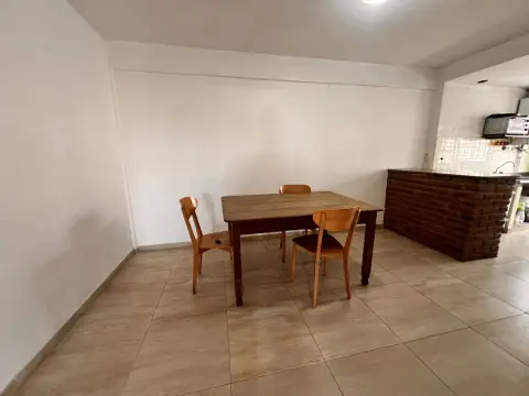 Departamento de 2 dormitorios en Los Hornos
