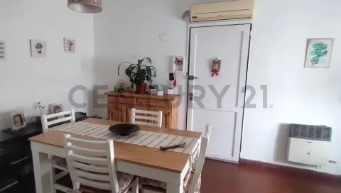 Departamento de 2 dormitorios en Villa Elvira